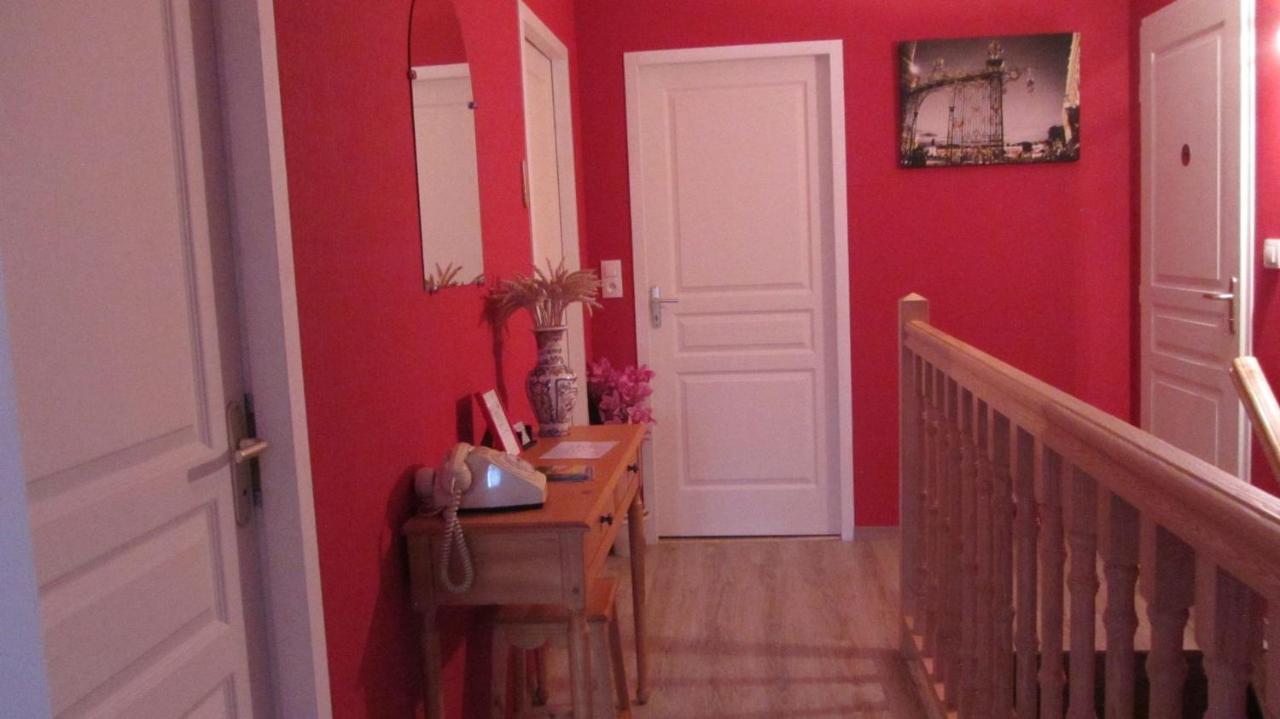 Les Glycines Bed & Breakfast Choloy Bagian luar foto